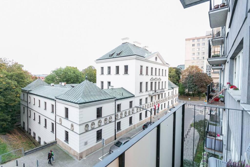 Piekne, Przestronne Mieszkanie Przy Placu Teatralnym. Warszawa Zewnętrze zdjęcie